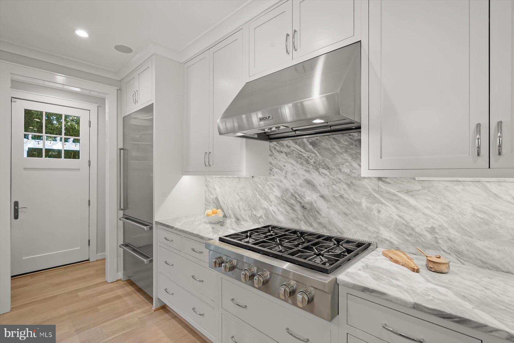 3507 WOODLEY ROAD NW