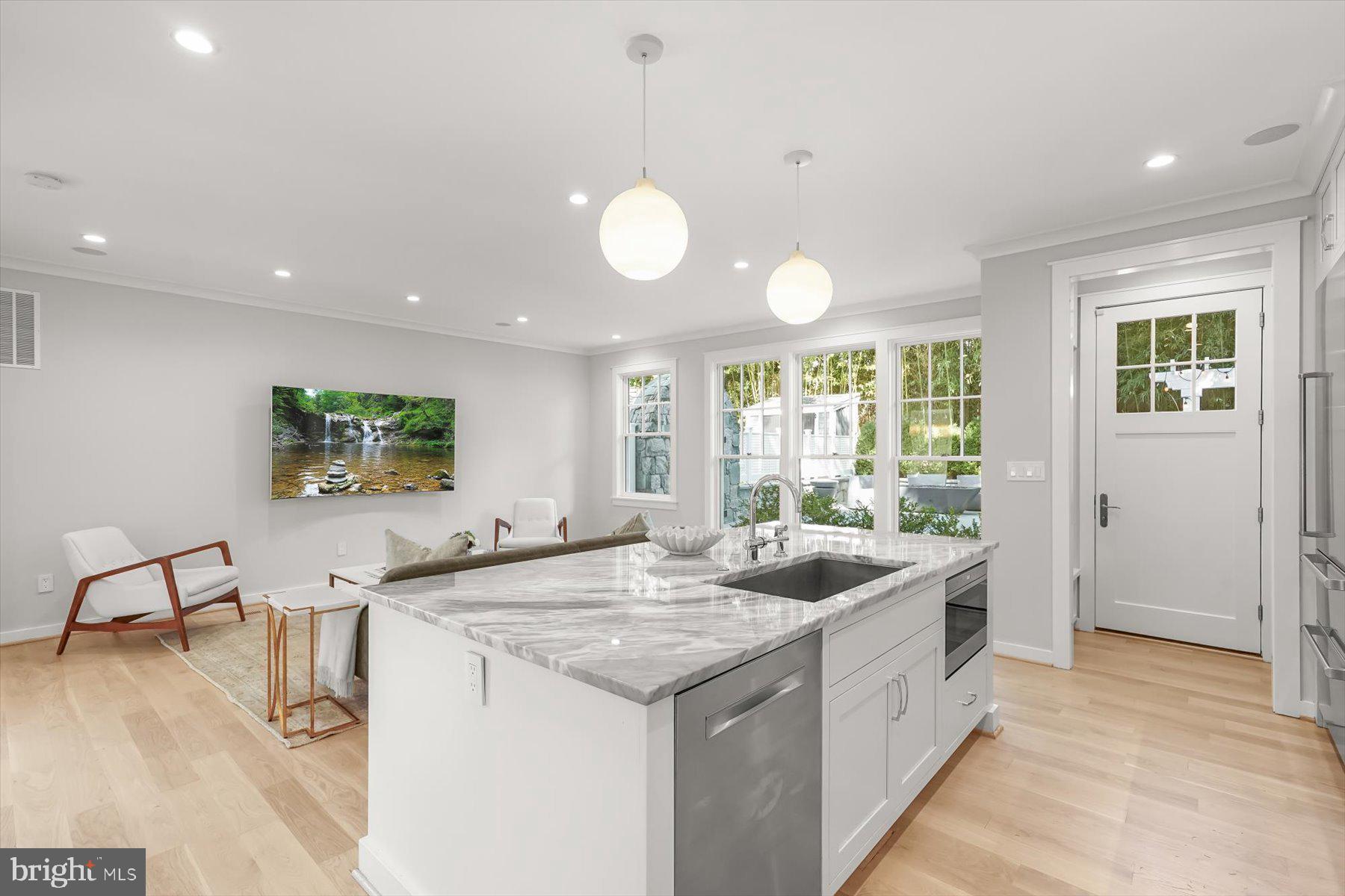 3507 WOODLEY ROAD NW