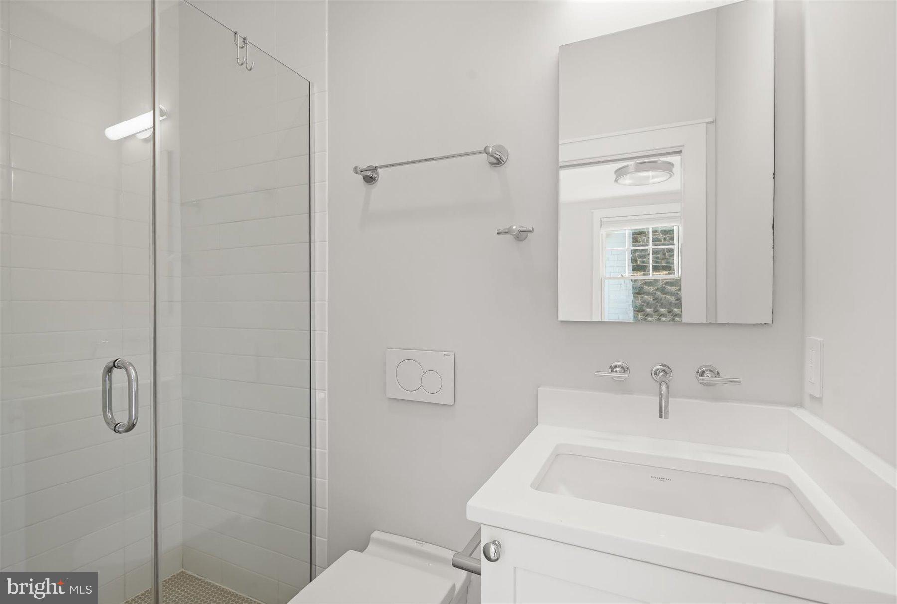 3507 WOODLEY ROAD NW