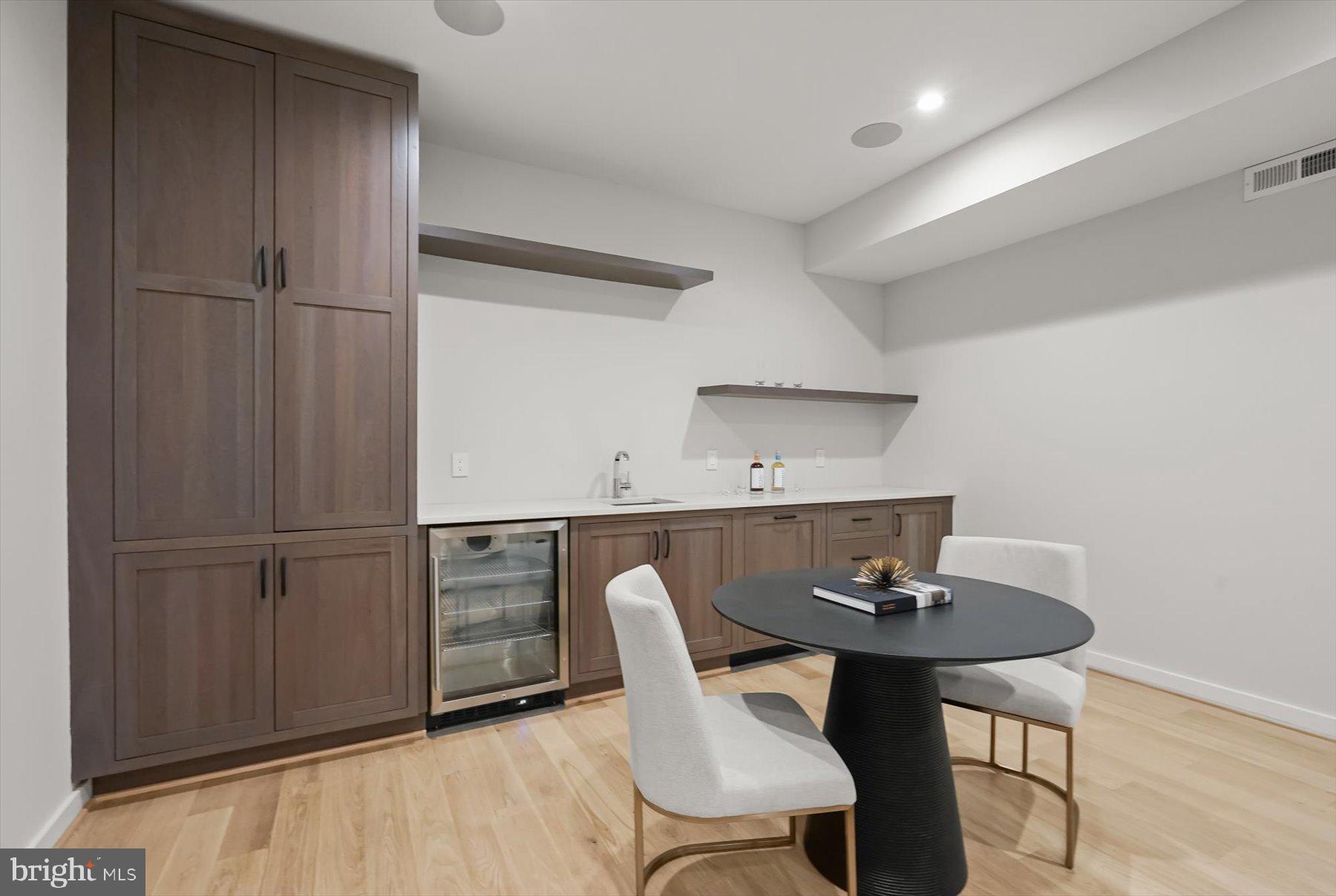 3507 WOODLEY ROAD NW