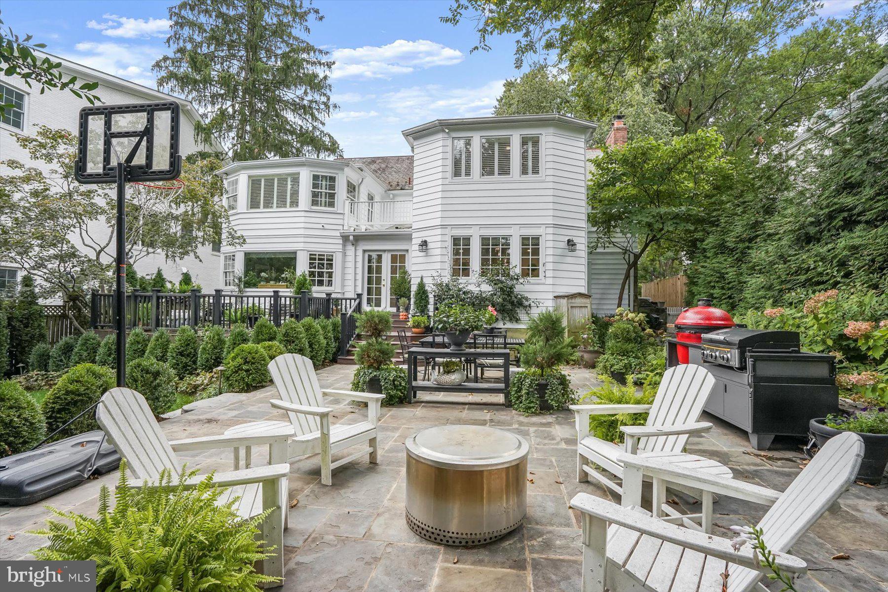 4921 TILDEN STREET NW