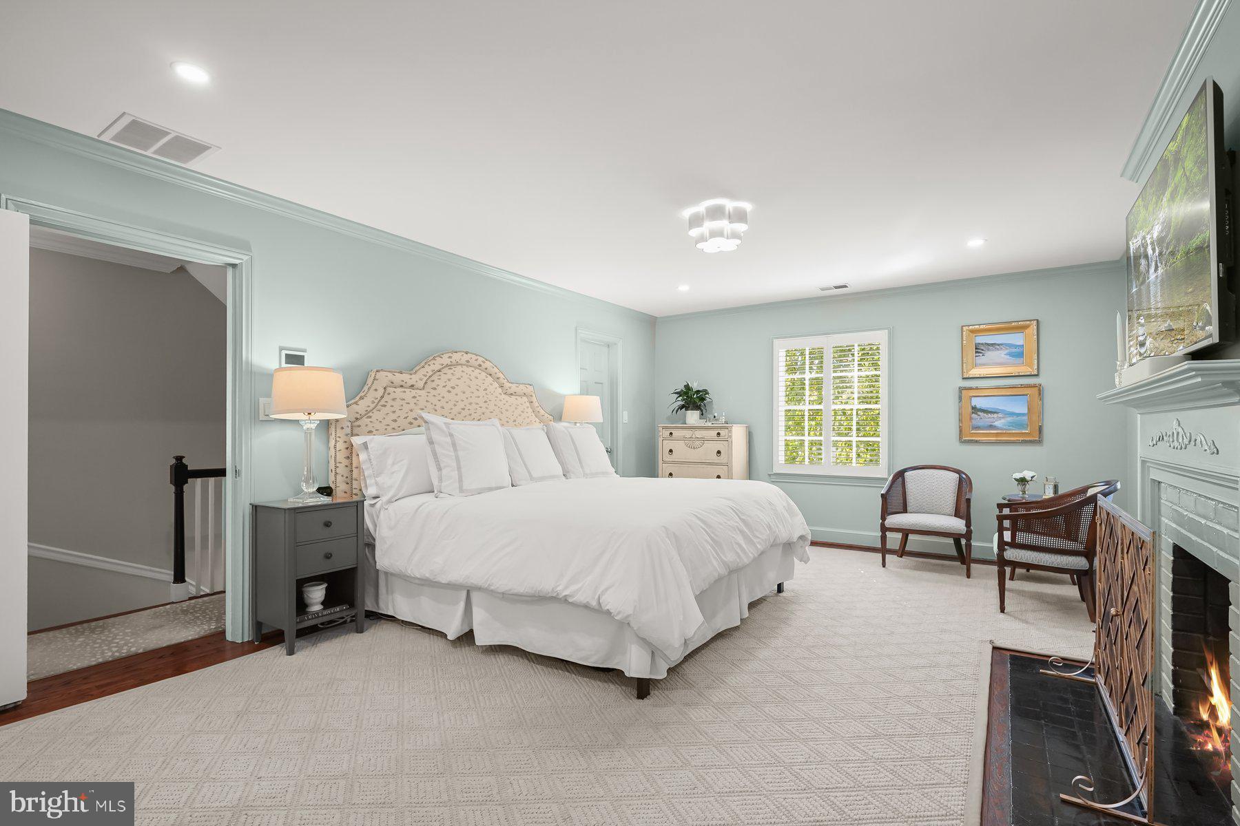 4921 TILDEN STREET NW