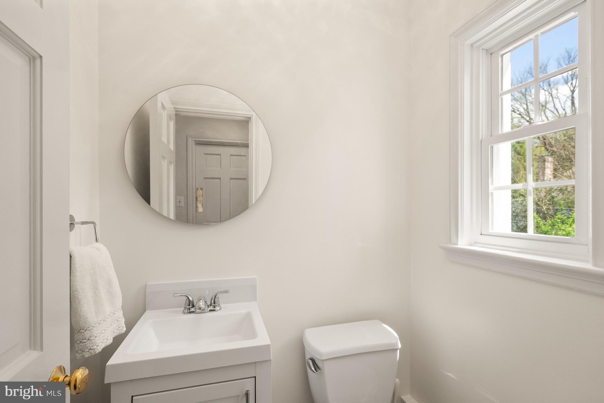 5058 SEDGWICK STREET NW