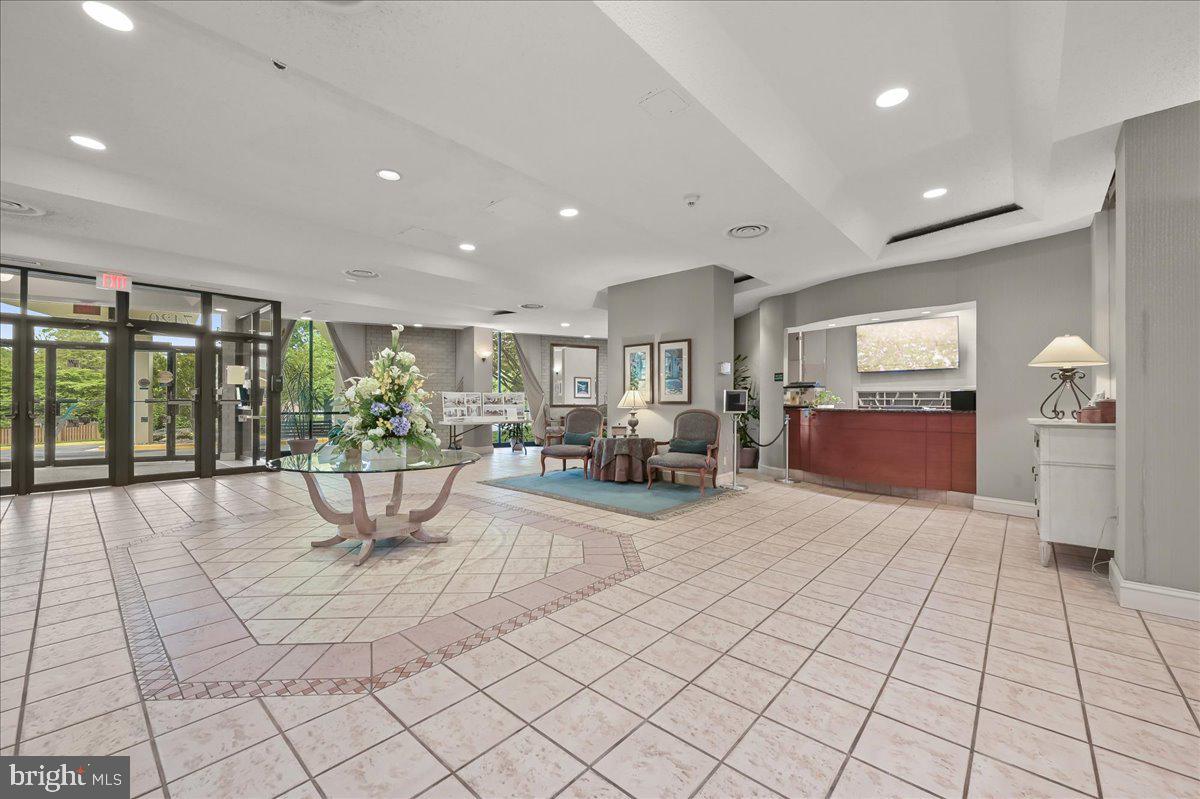 7420 WESTLAKE TERRACE 411