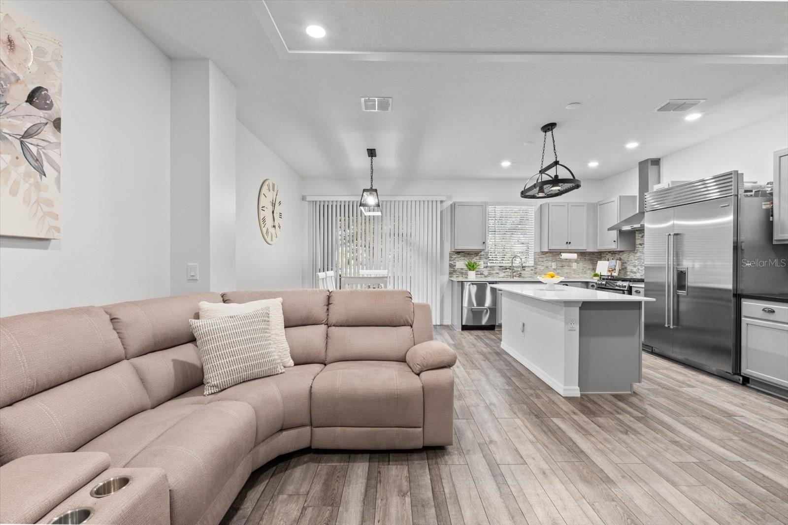 5834 SPOTTED HARRIER WAY