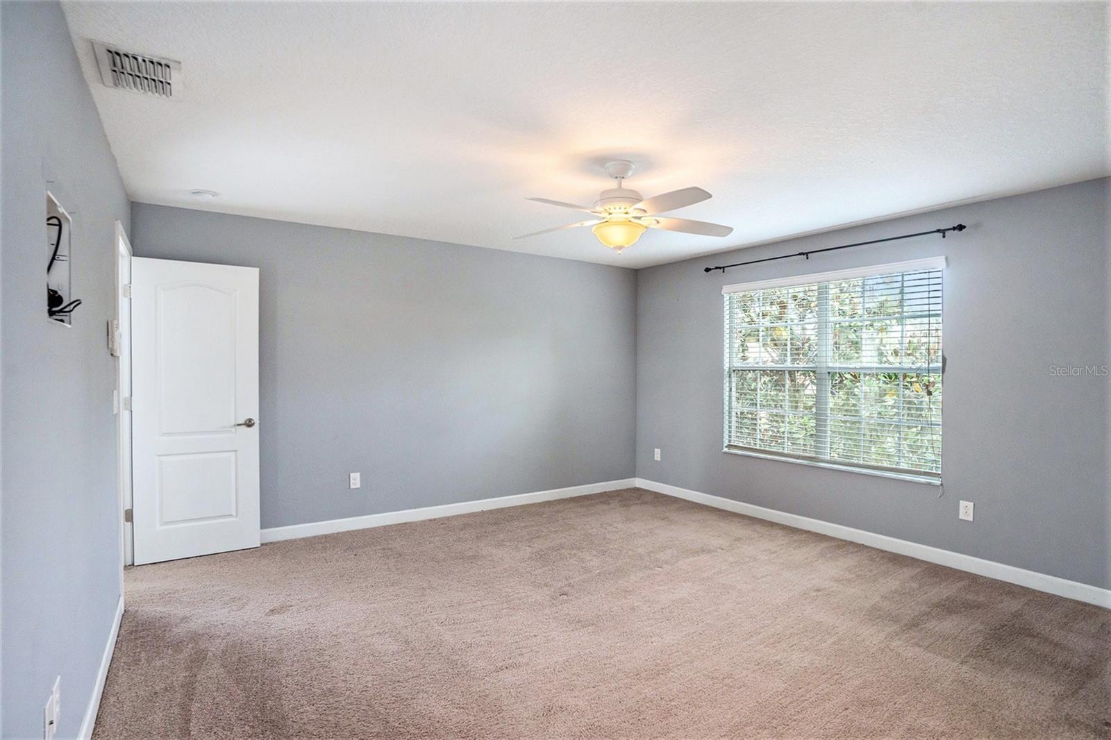 2748 LANTERN HILL AVE