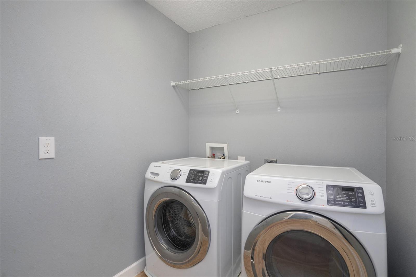 2748 LANTERN HILL AVE