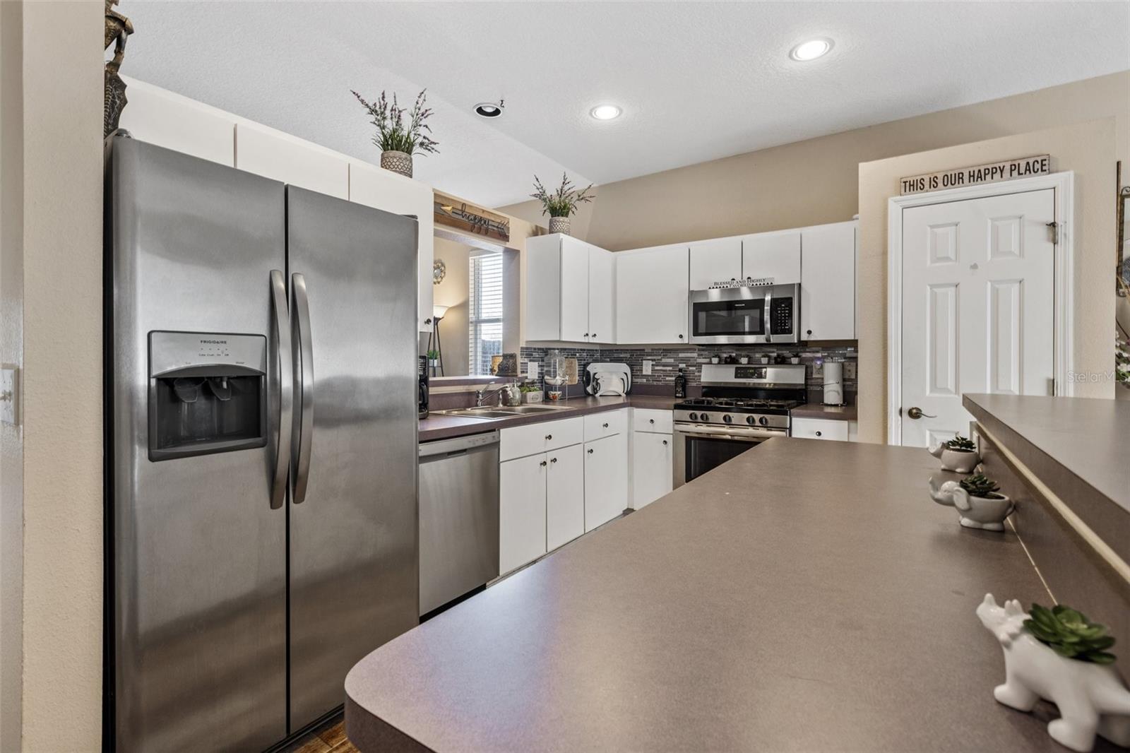 3010 SUMMER CRUISE DR