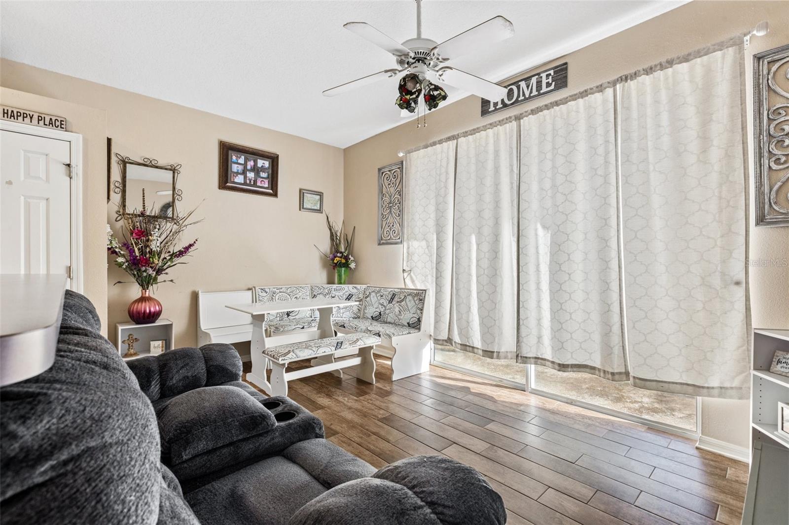 3010 SUMMER CRUISE DR