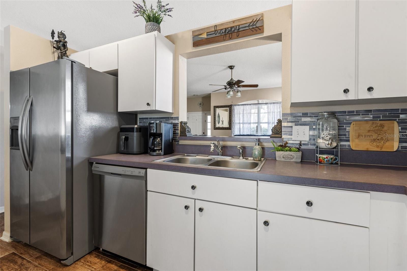 3010 SUMMER CRUISE DR