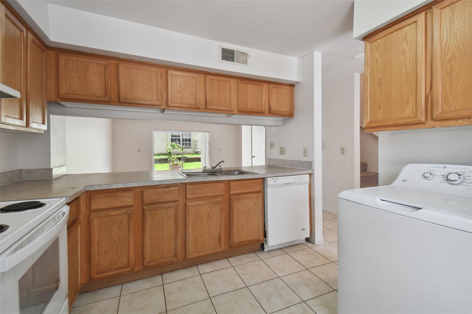 5236 SUNRIDGE PALMS DR #5236