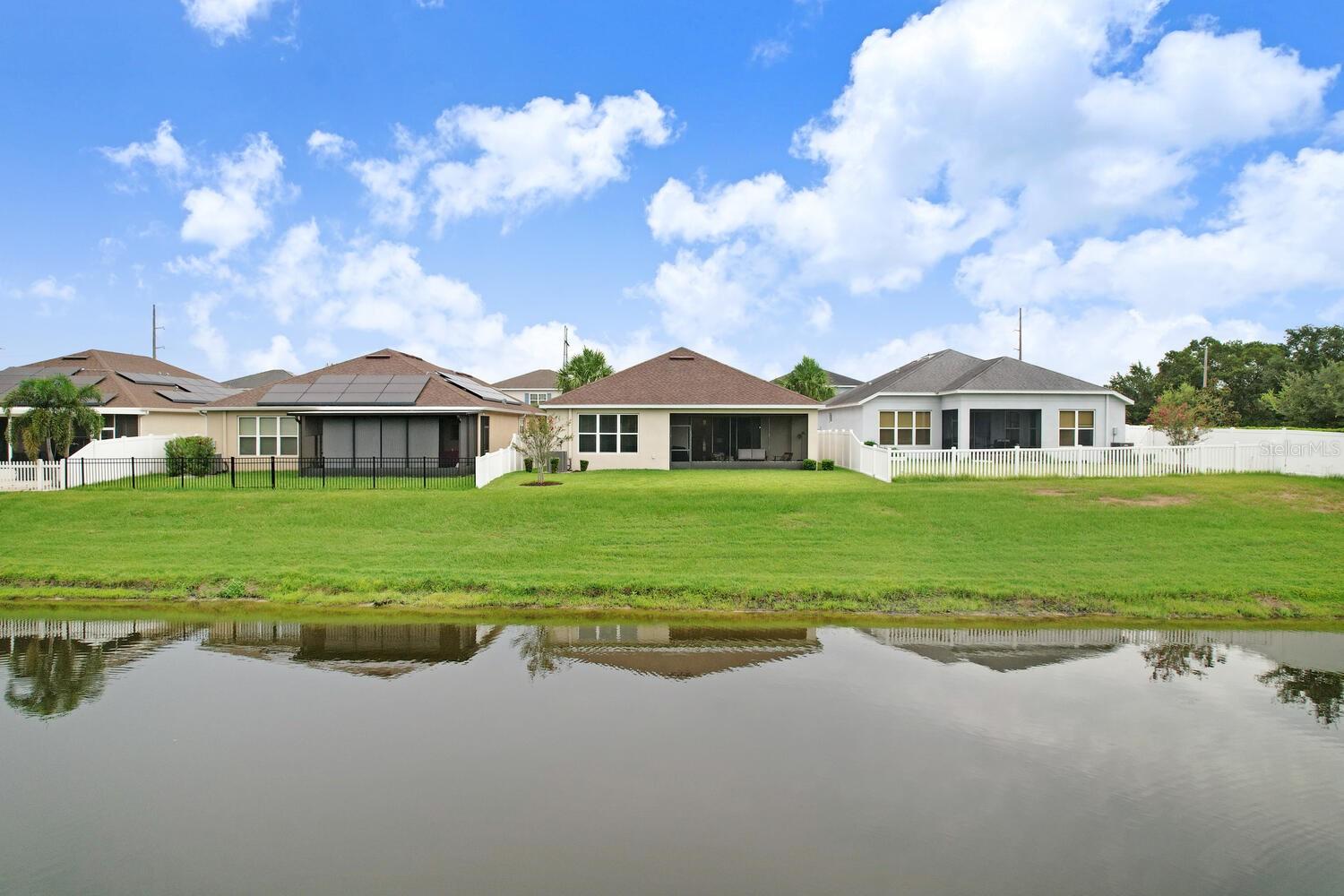 8535 GRAND ASPEN WAY