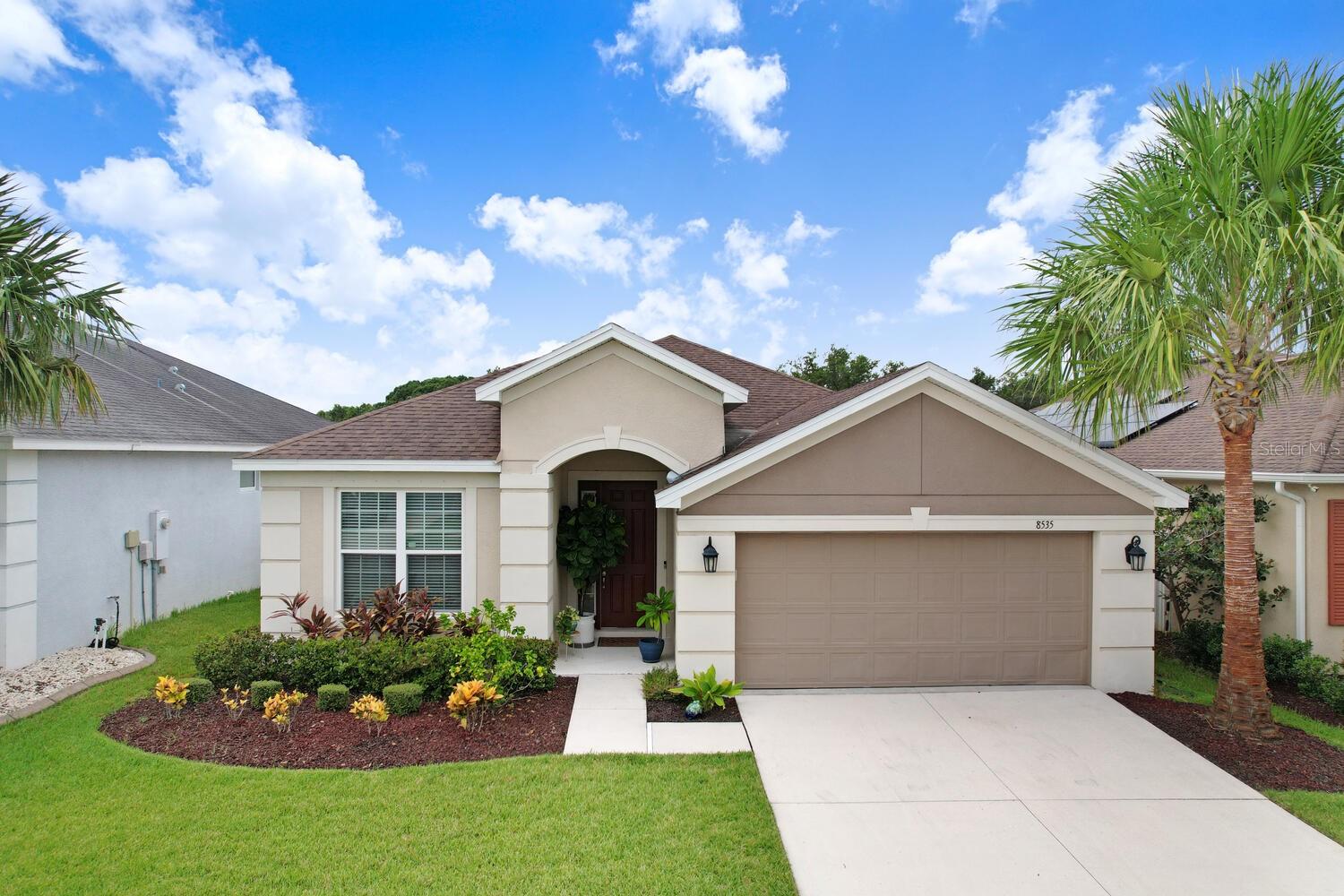 8535 GRAND ASPEN WAY