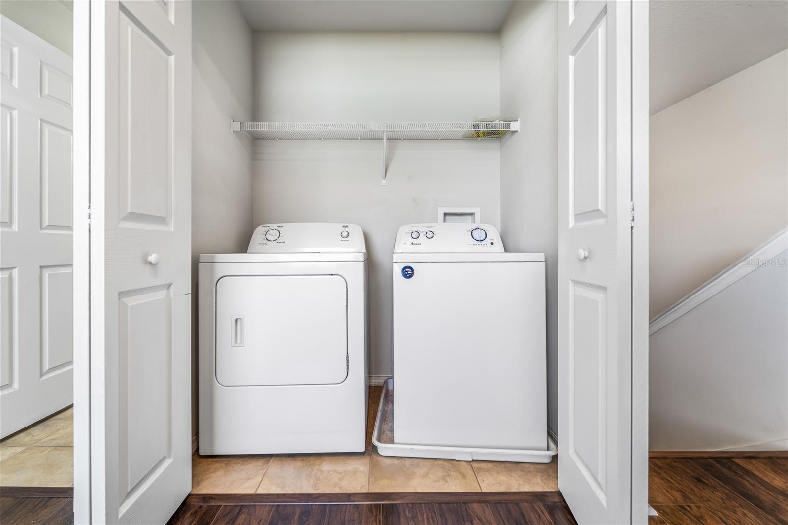 5049 WHITE SANDERLING CT