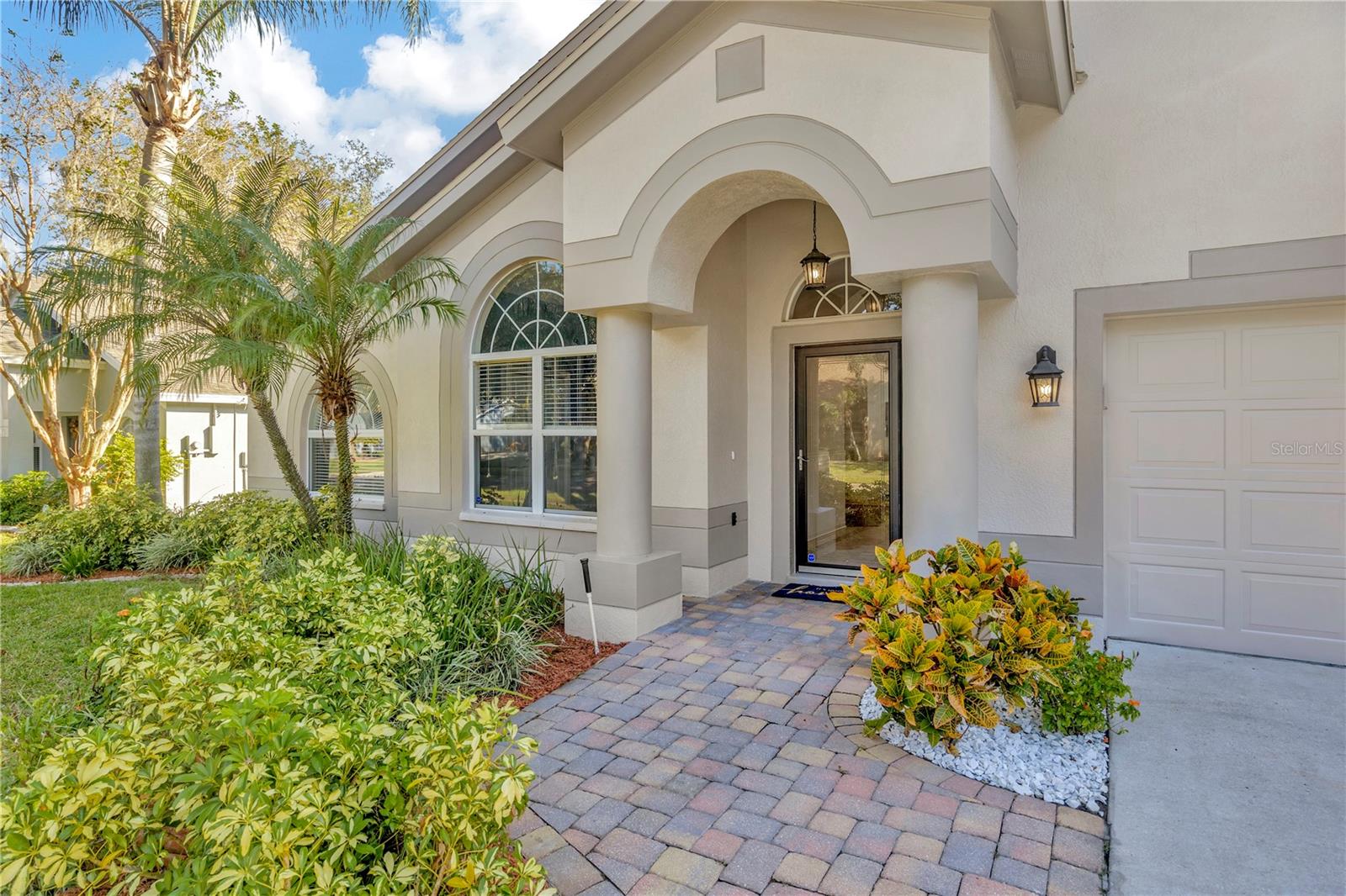 3714 TREELINE DR