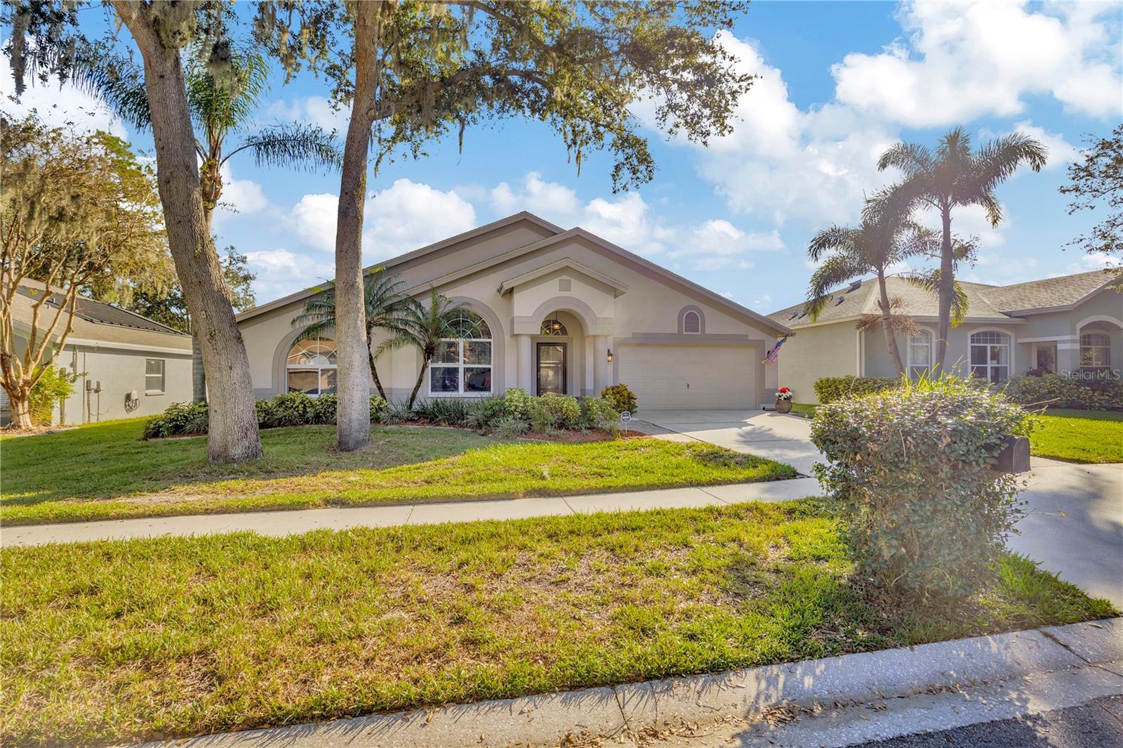3714 TREELINE DR