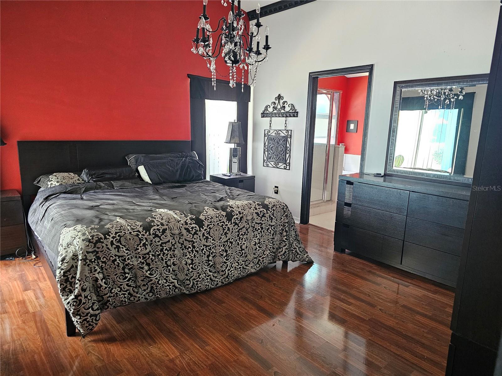 9310 HIDDEN WATER CIR