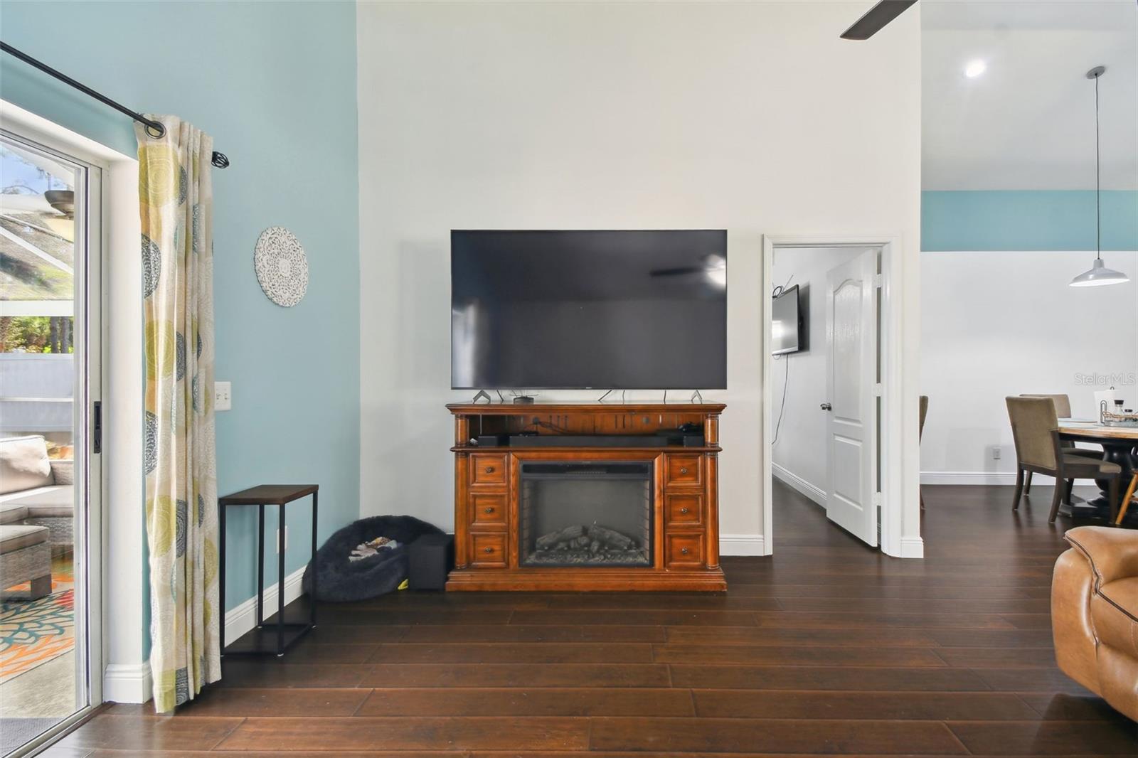 7611 WILTSHIRE PARK PL