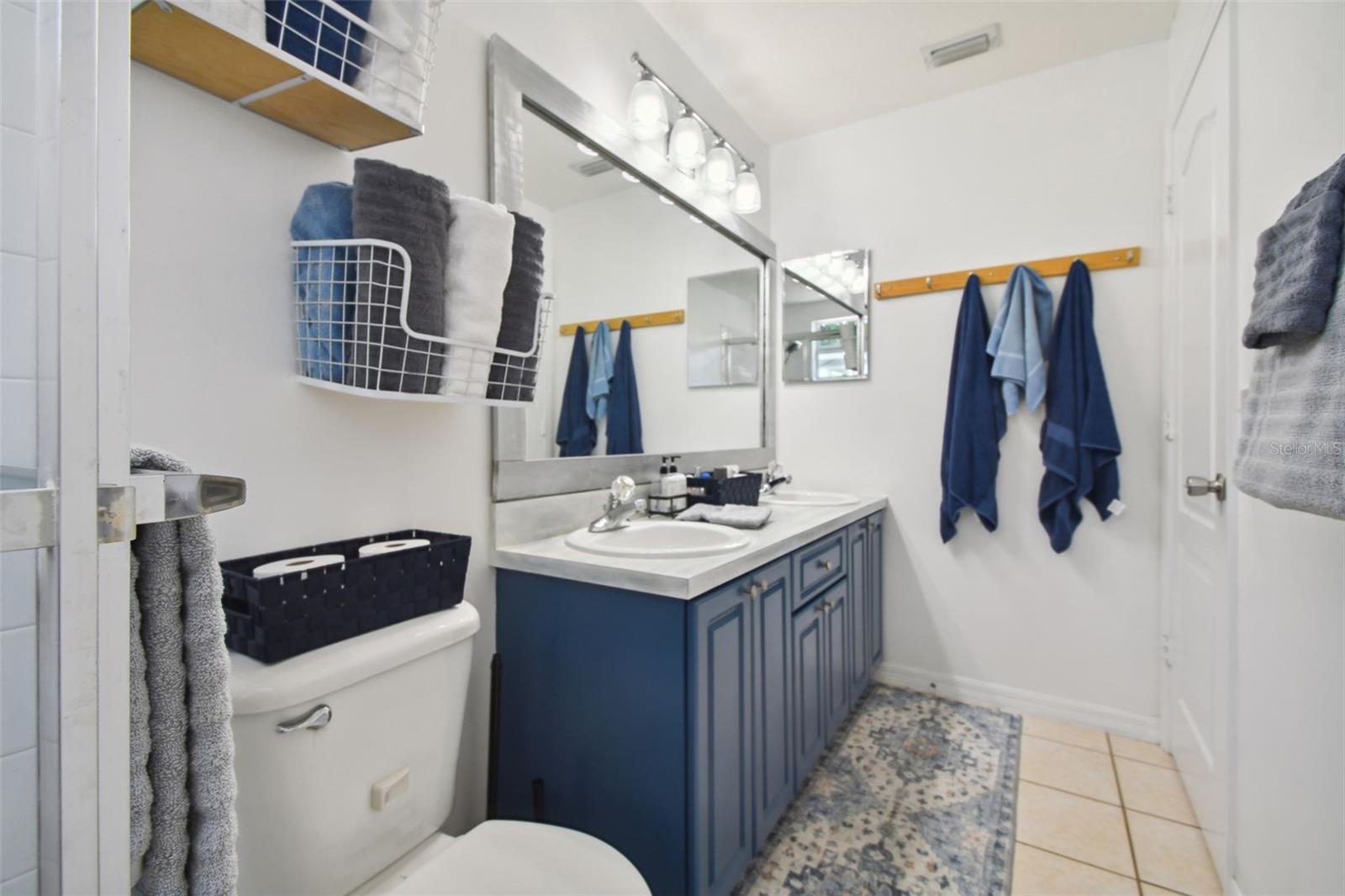 7611 WILTSHIRE PARK PL