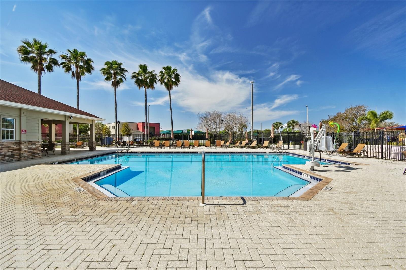 7611 WILTSHIRE PARK PL