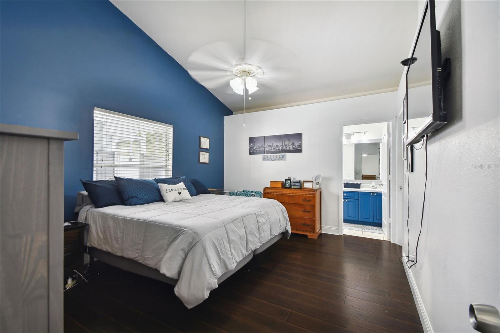 7611 WILTSHIRE PARK PL