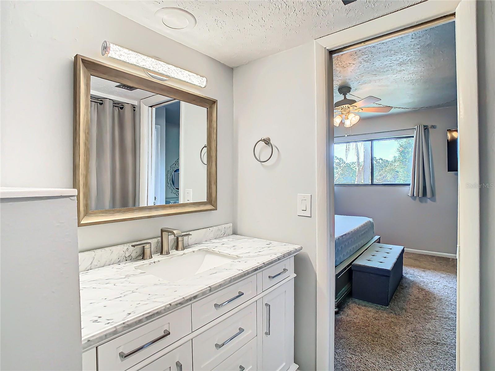 11509 FOREST HILLS DR