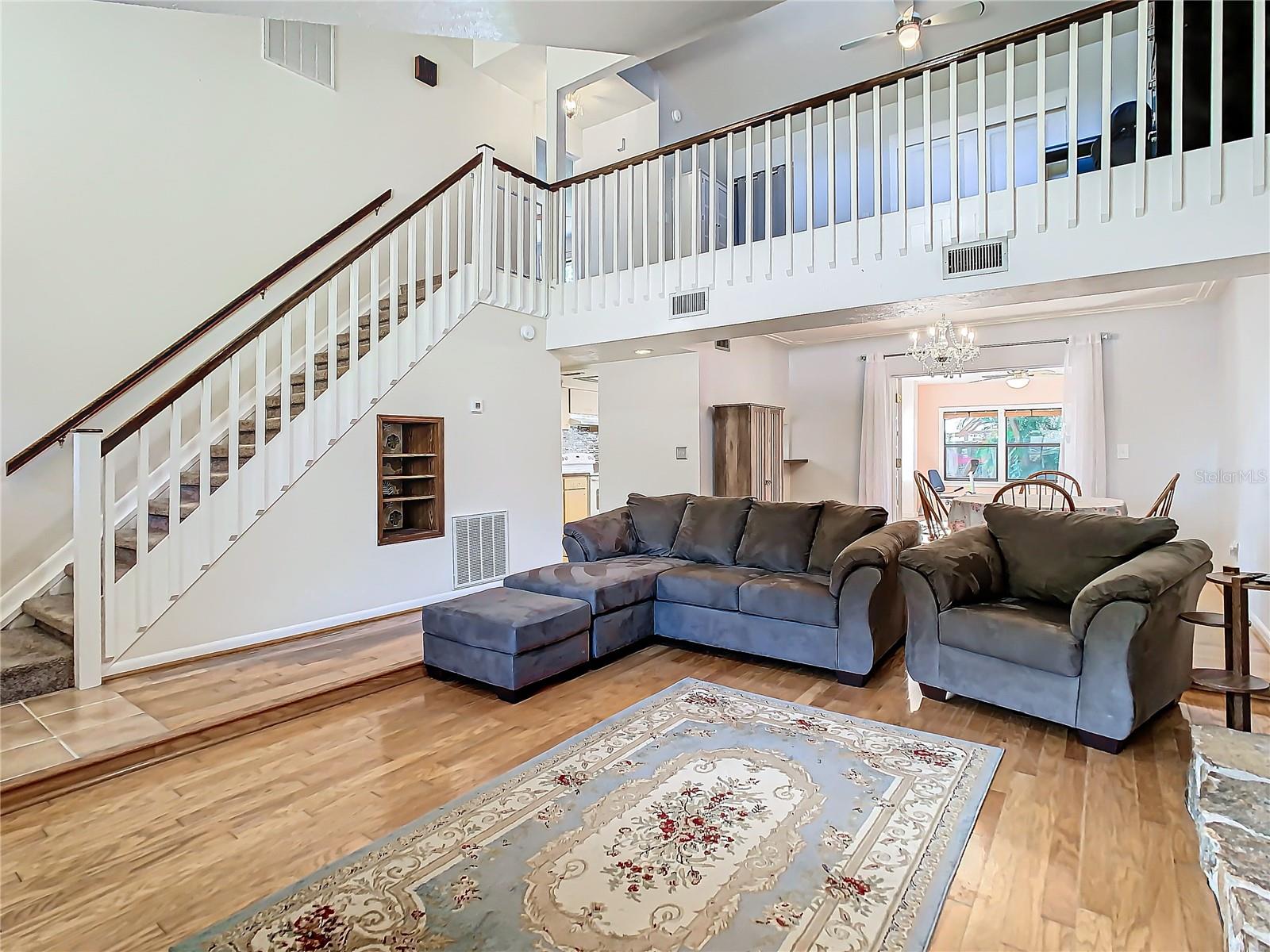 11509 FOREST HILLS DR