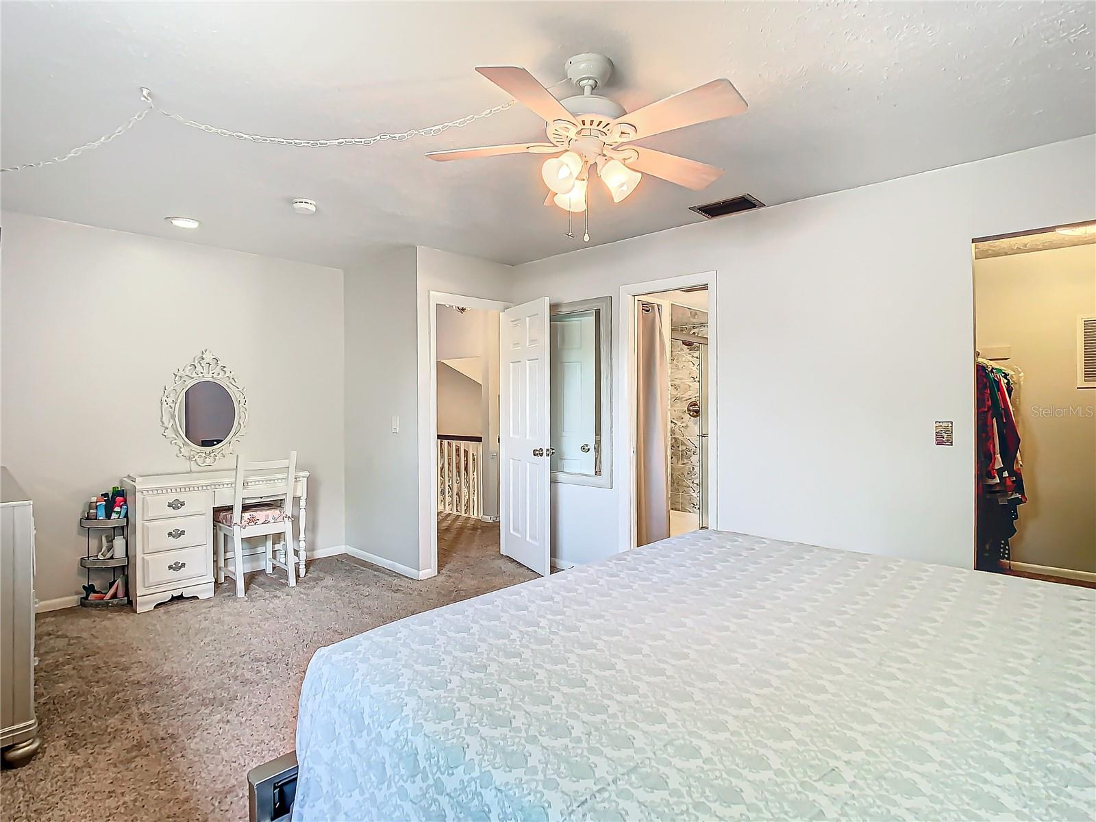 11509 FOREST HILLS DR