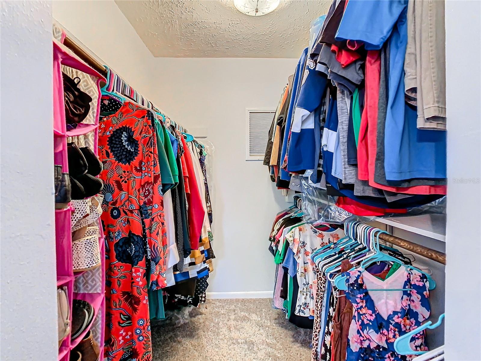 11509 FOREST HILLS DR