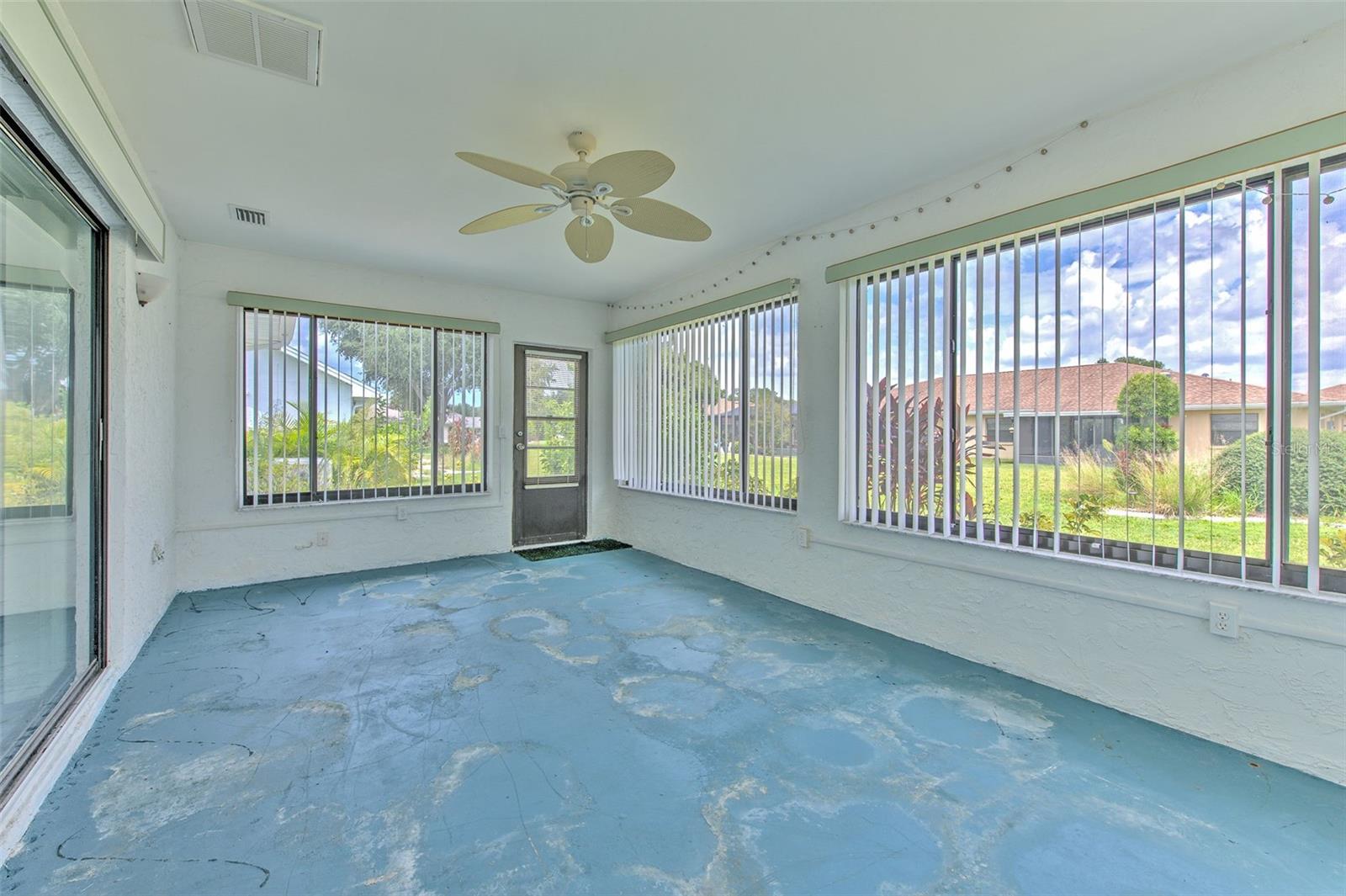 1623 BENTWOOD DR