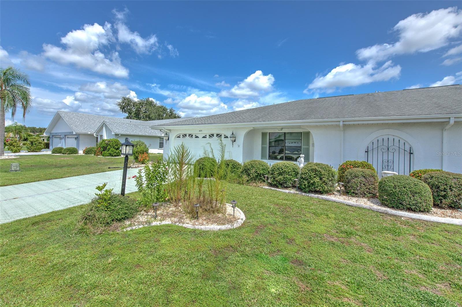 1623 BENTWOOD DR