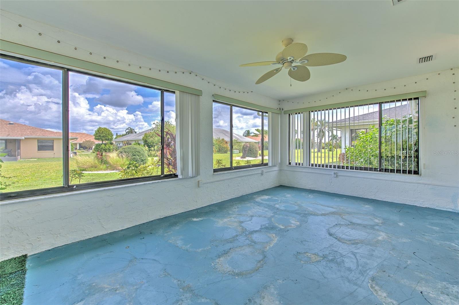 1623 BENTWOOD DR