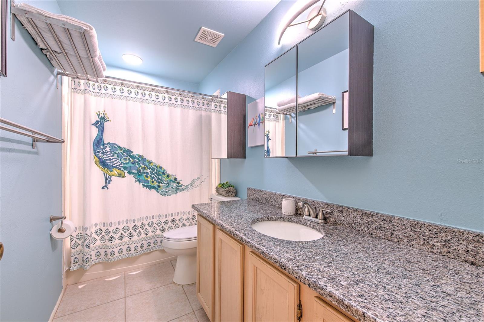 611 KENSINGTON LAKE CIR