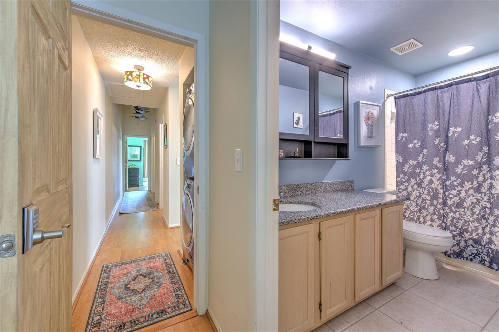 611 KENSINGTON LAKE CIR