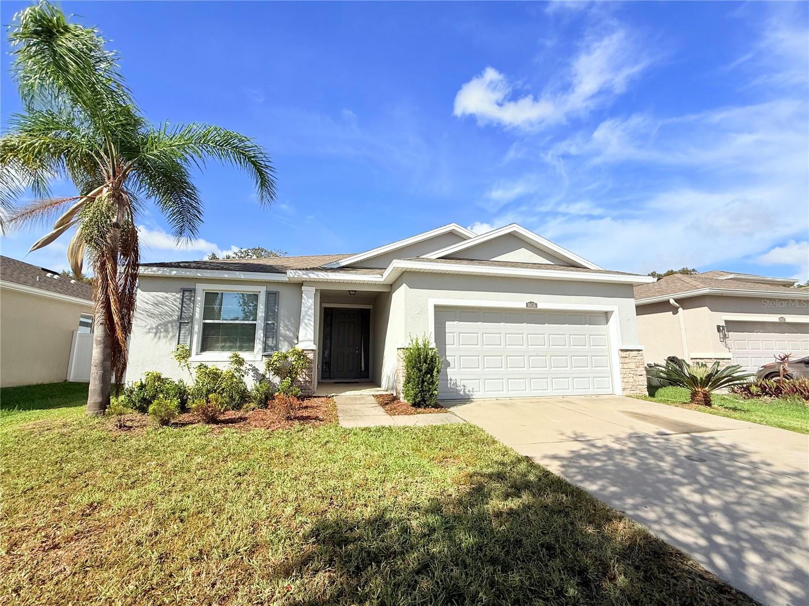 10436 SCENIC HOLLOW DR