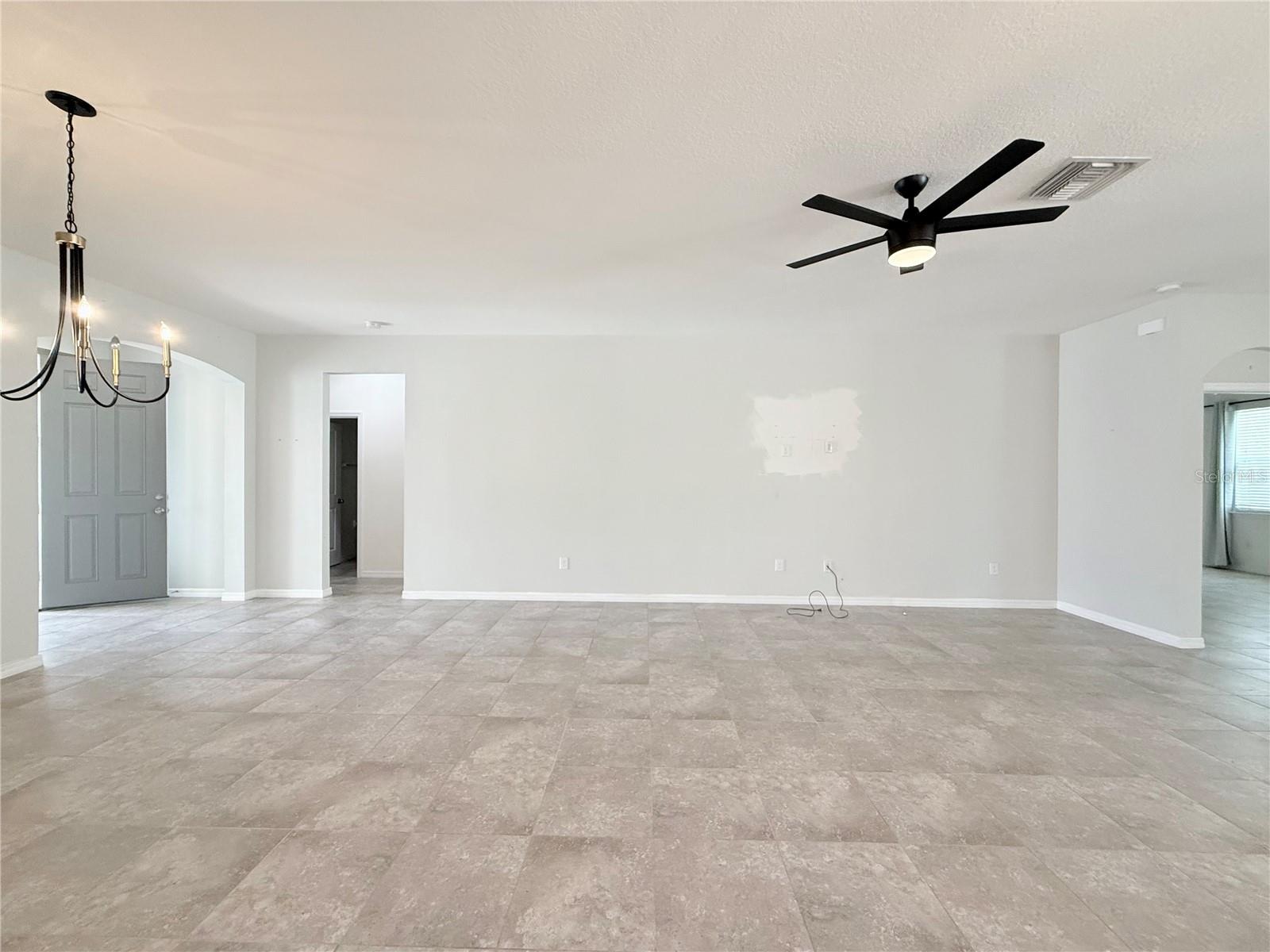 10436 SCENIC HOLLOW DR