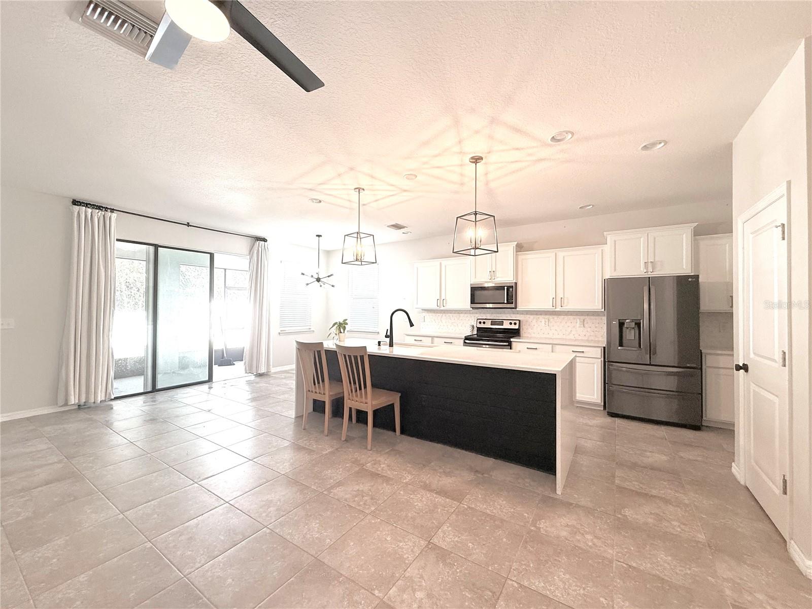 10436 SCENIC HOLLOW DR