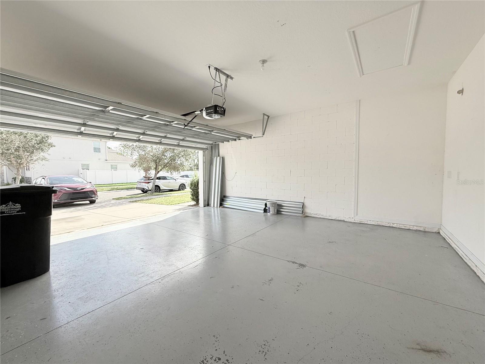 10436 SCENIC HOLLOW DR