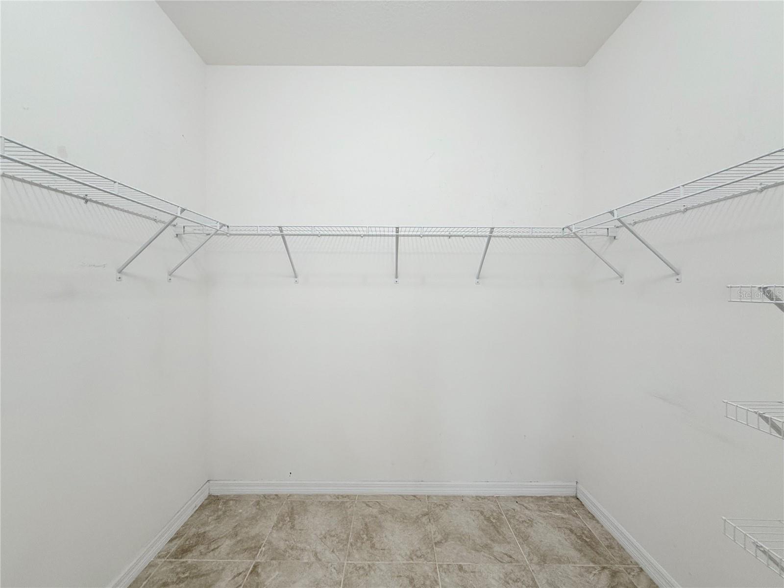 10436 SCENIC HOLLOW DR