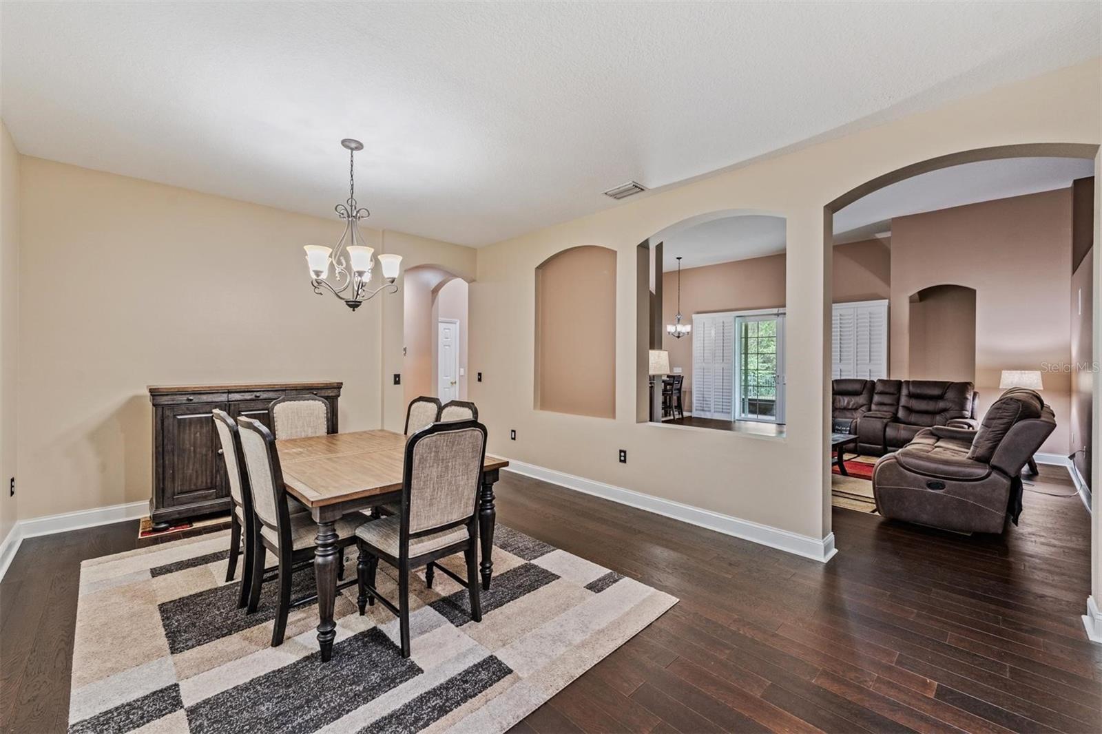 6038 PALOMAGLADE DR