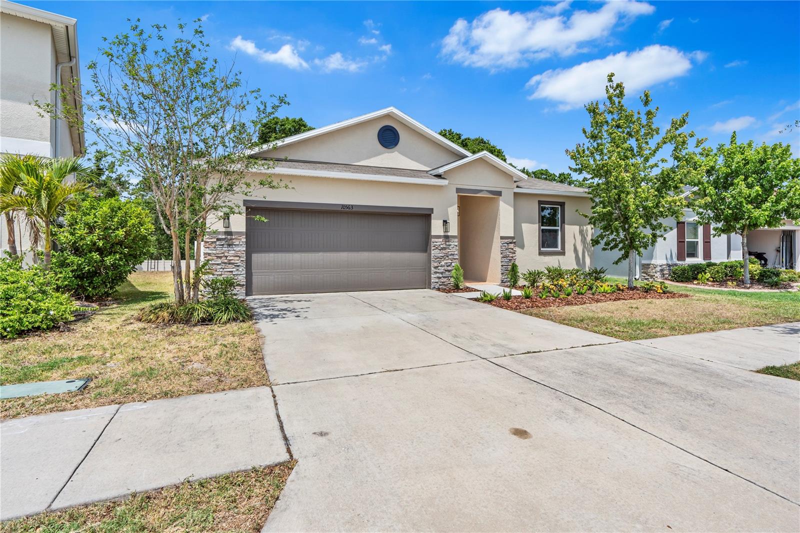 10563 LAGUNA PLAINS DR