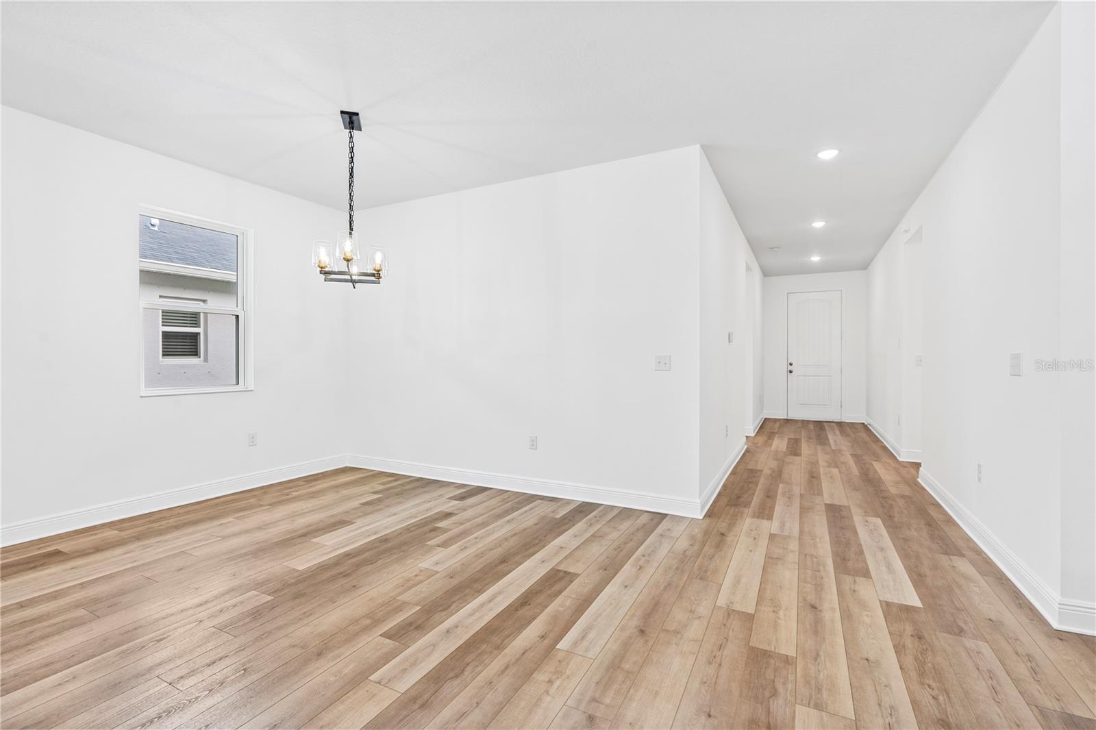 10563 LAGUNA PLAINS DR