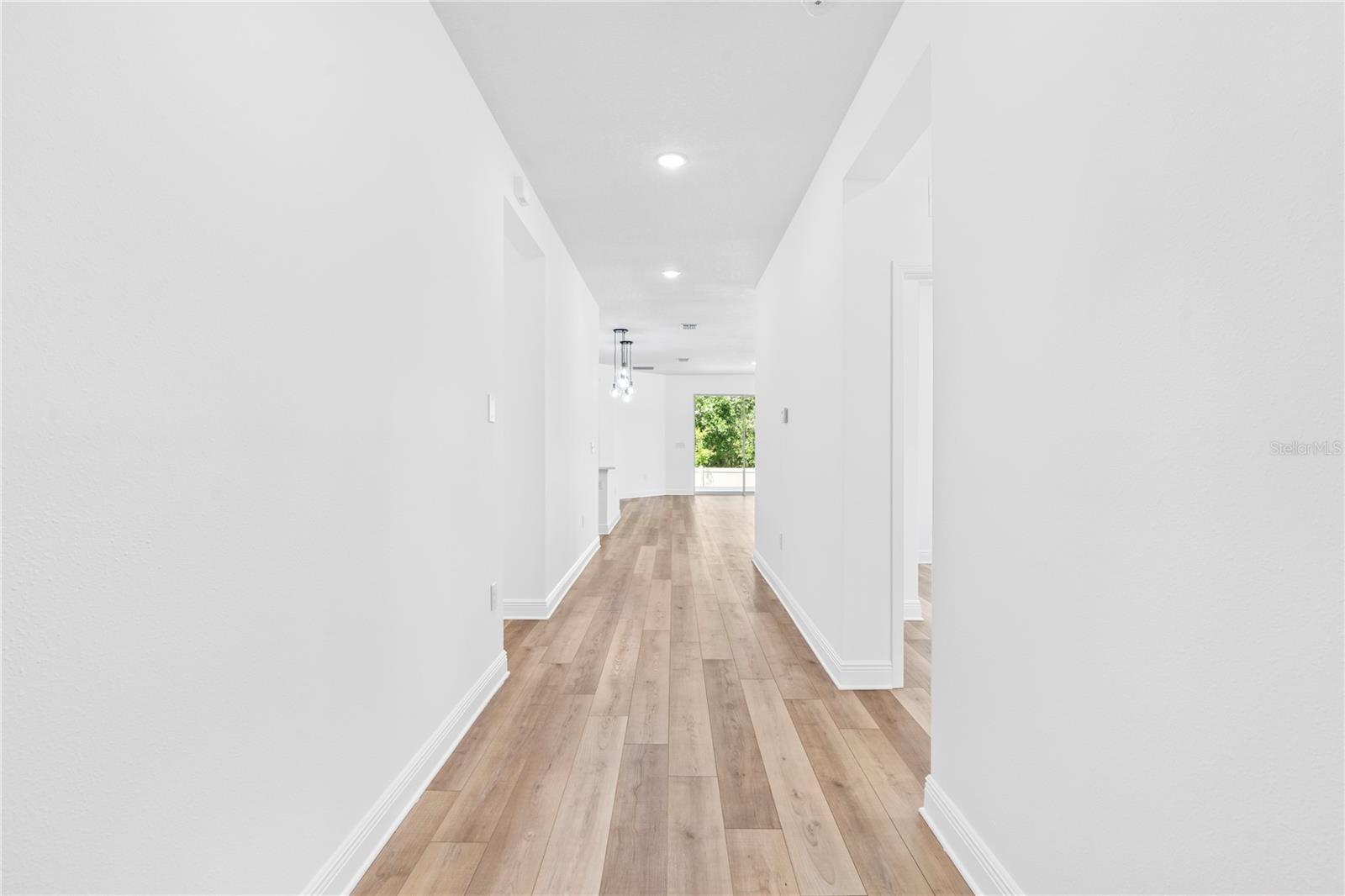 10563 LAGUNA PLAINS DR