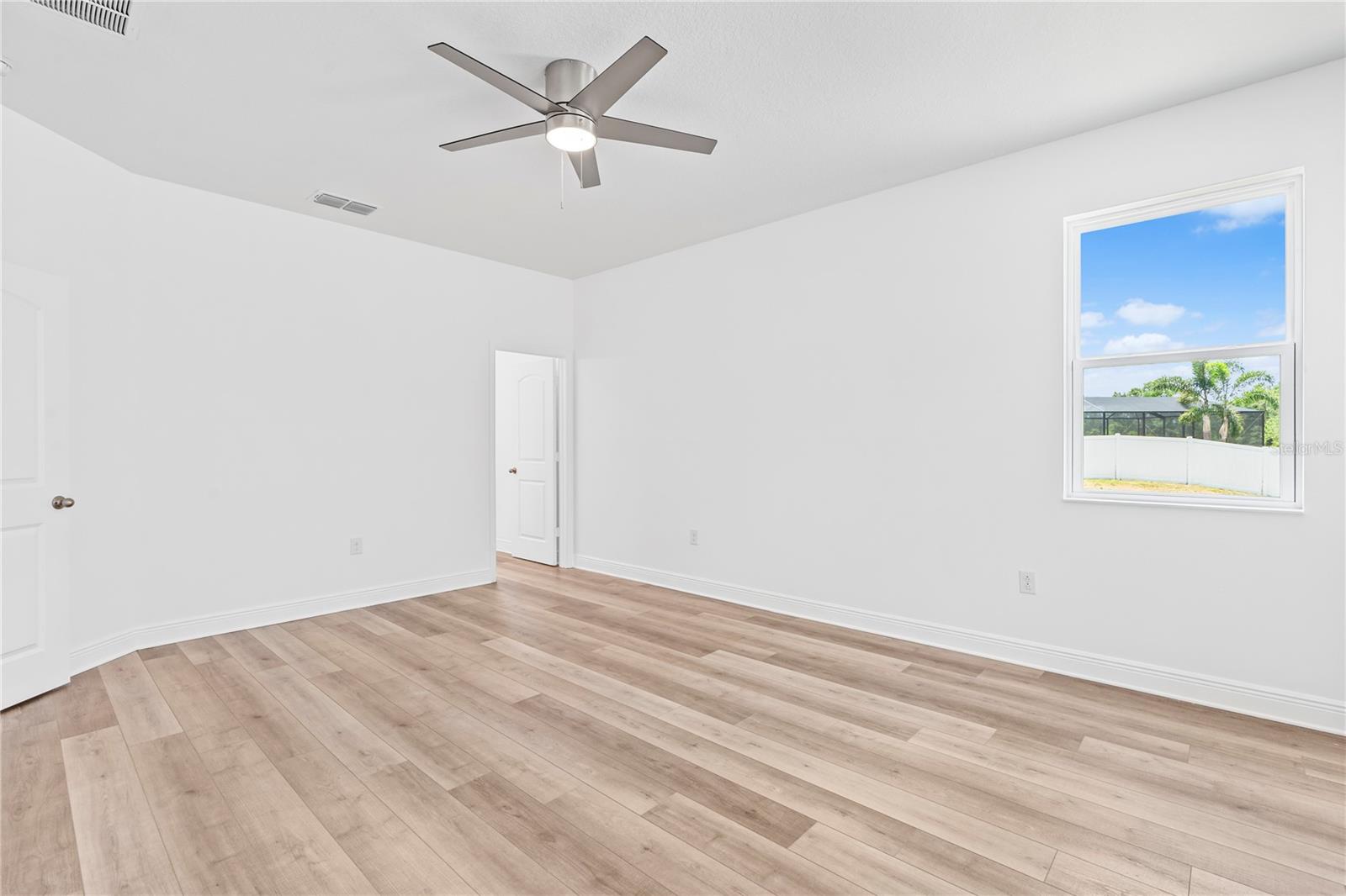 10563 LAGUNA PLAINS DR