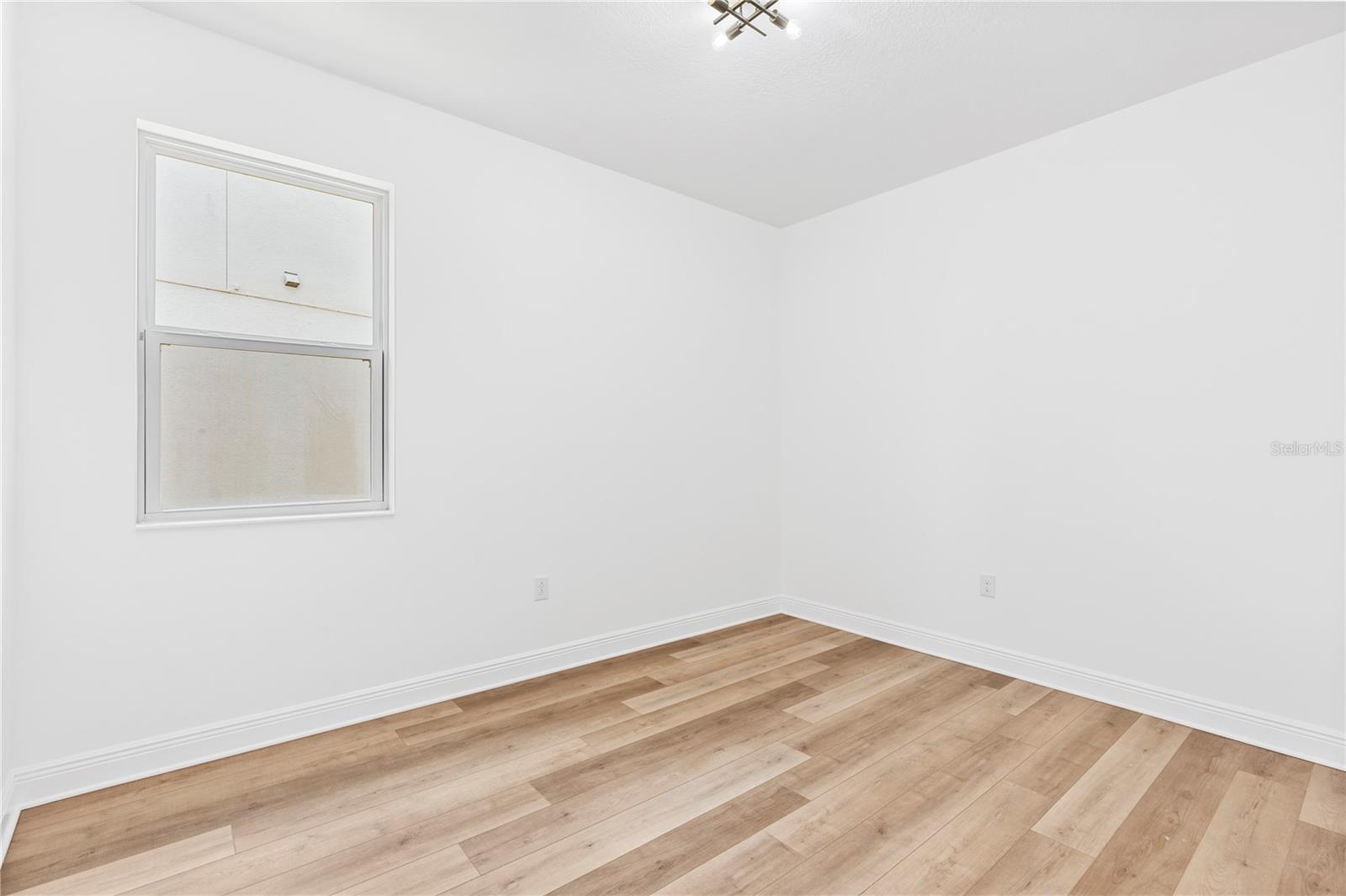 10563 LAGUNA PLAINS DR