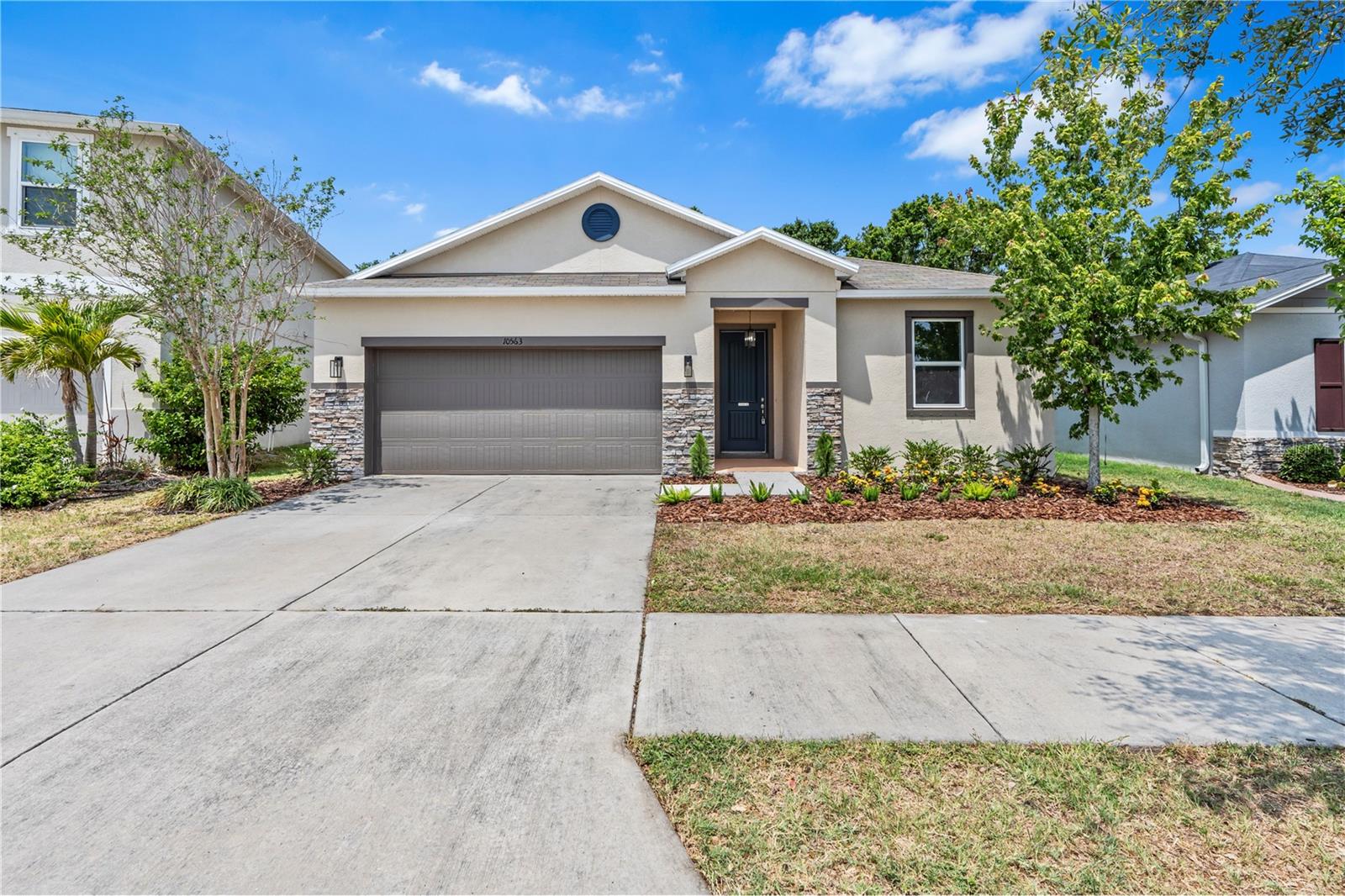 10563 LAGUNA PLAINS DR