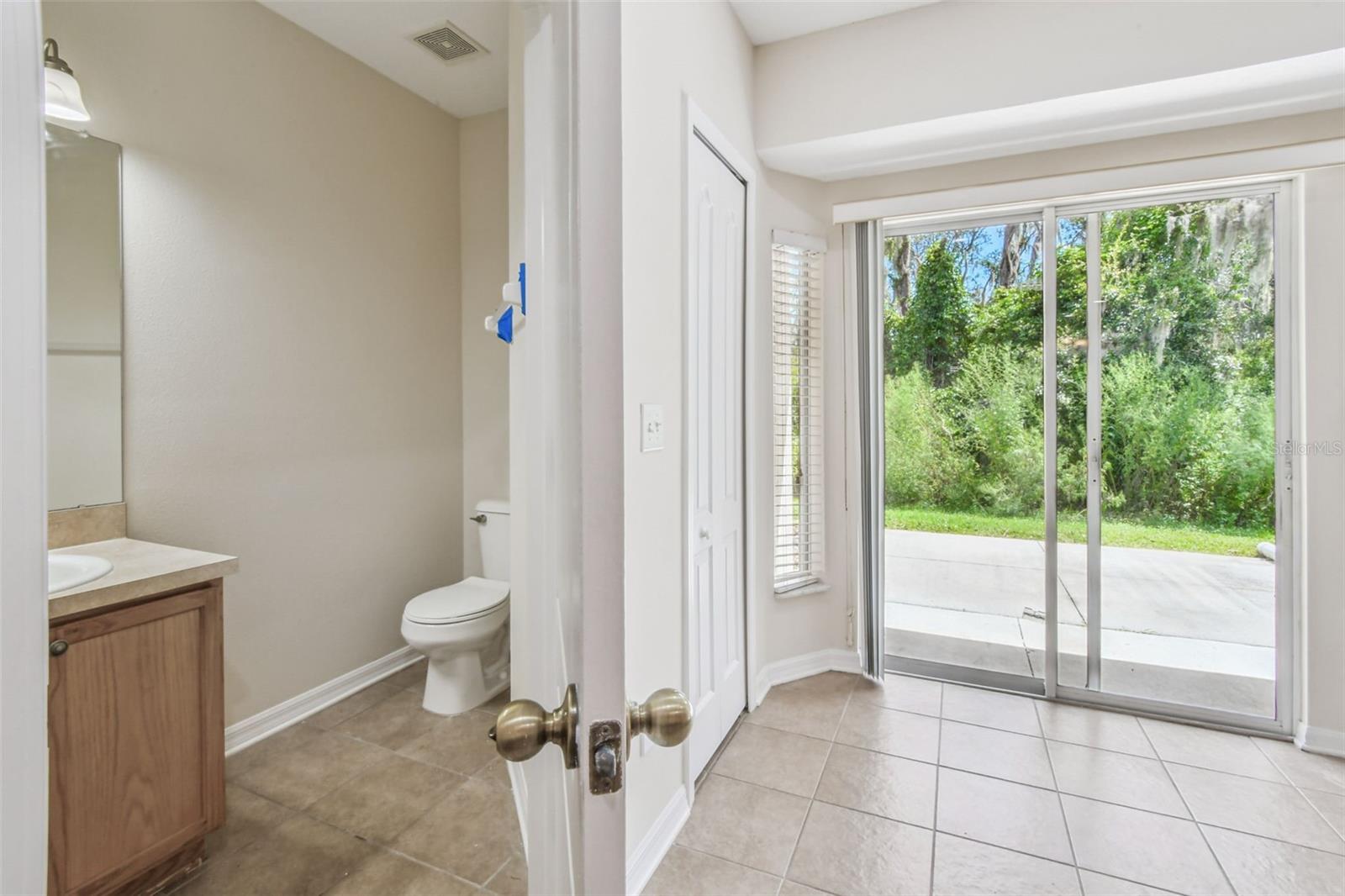 15813 FISHHAWK FALLS DR