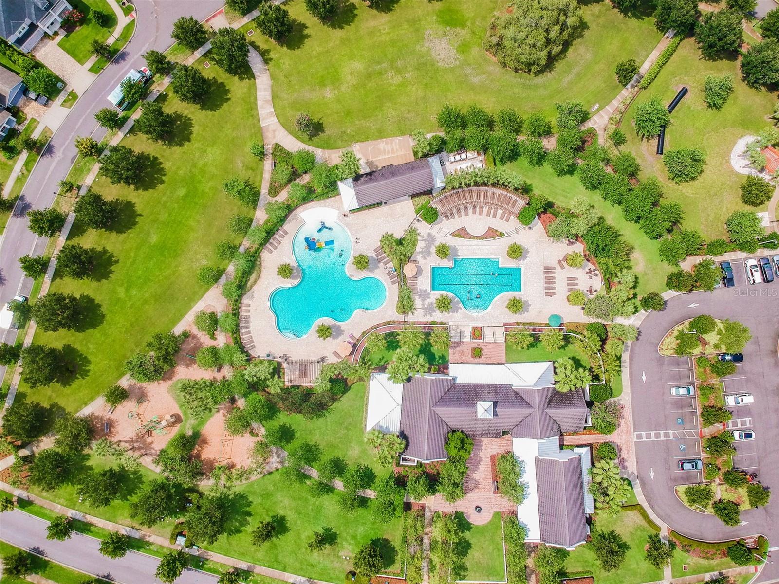 15813 FISHHAWK FALLS DR