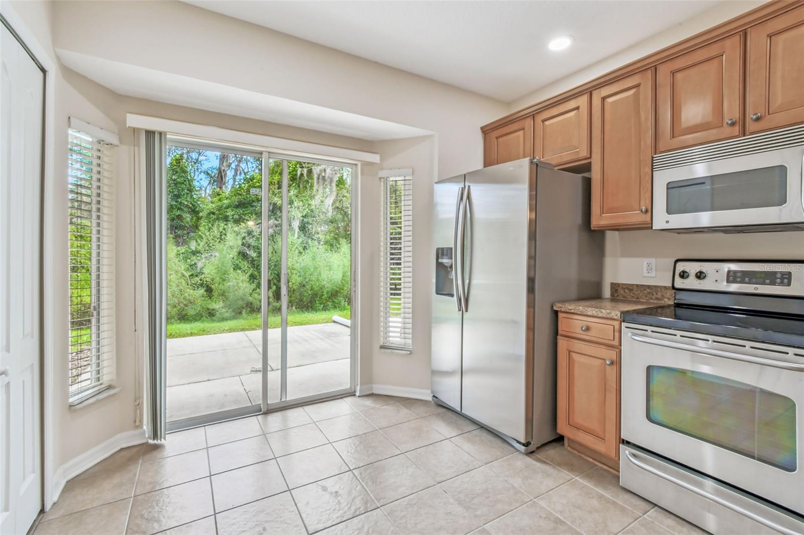 15813 FISHHAWK FALLS DR