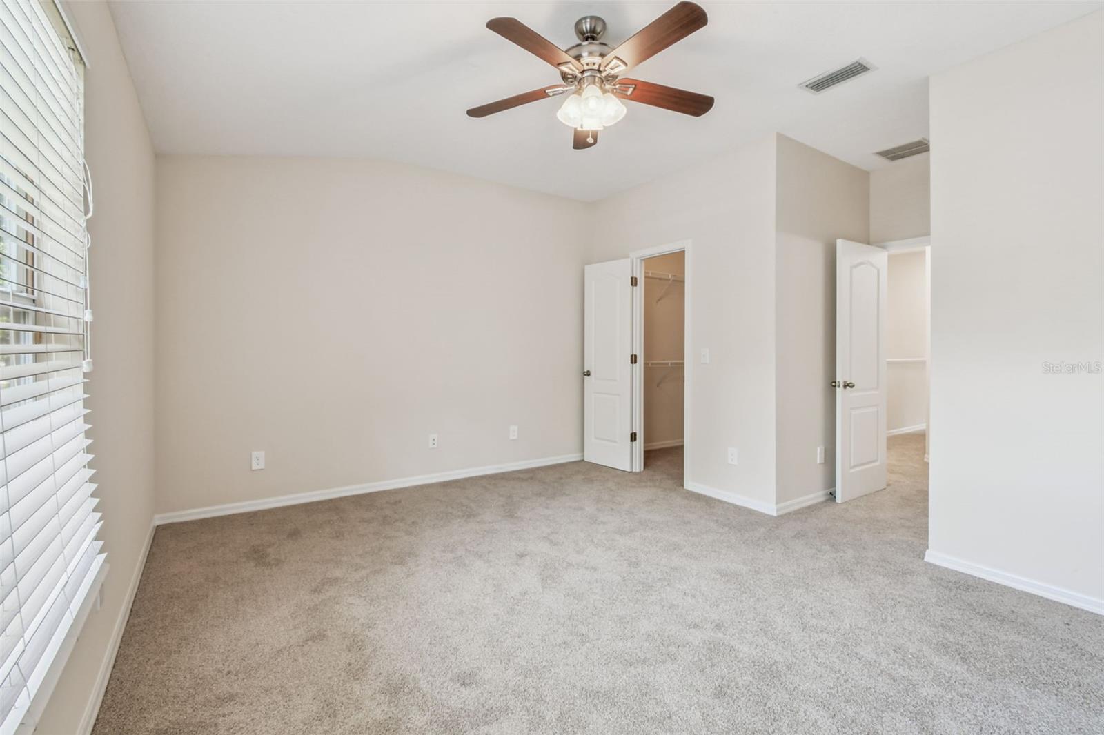 15813 FISHHAWK FALLS DR